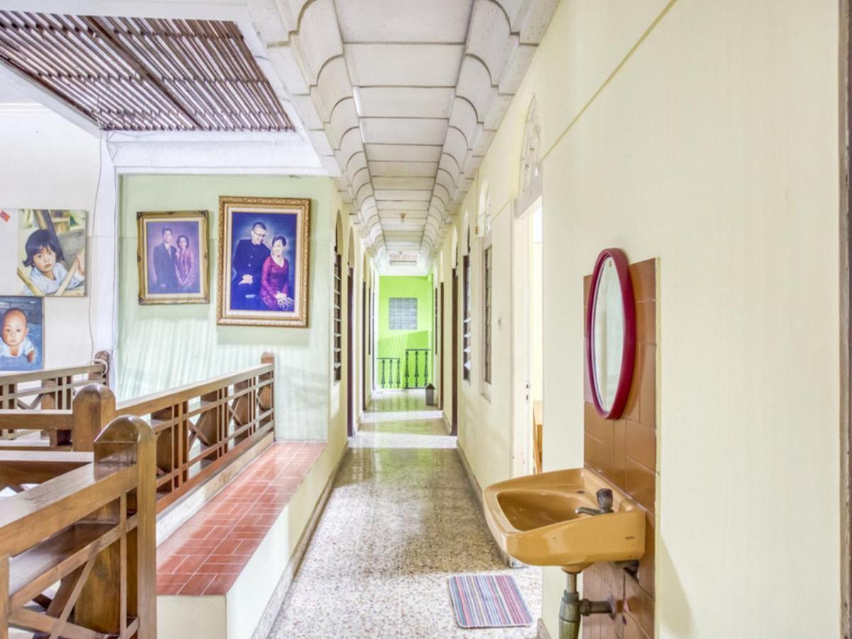 Reddoorz Syariah @ Lempuyangan Hotell Yogyakarta Eksteriør bilde